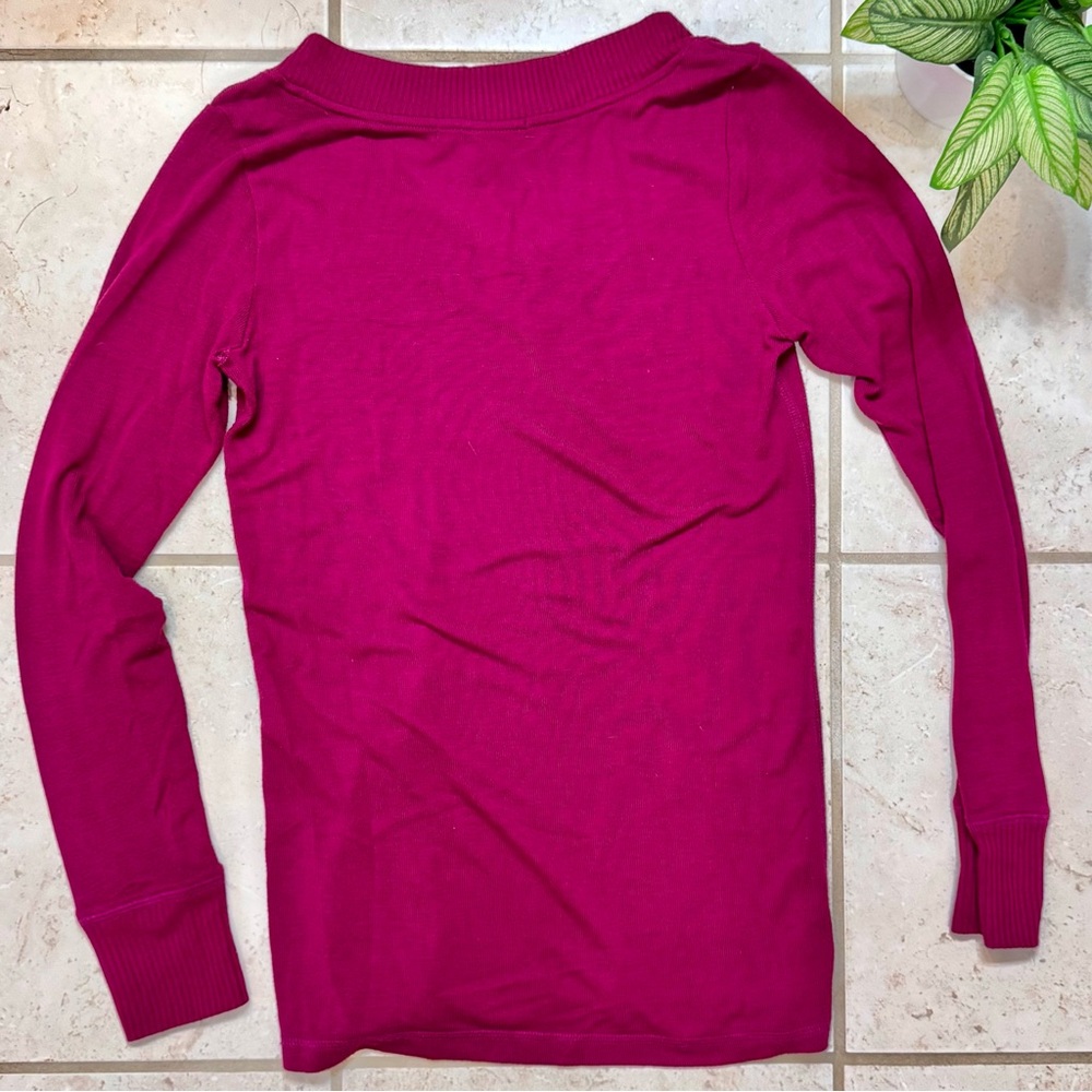 Active Basic Fuchsia V-Neck Sweater - Picture 3 of 3